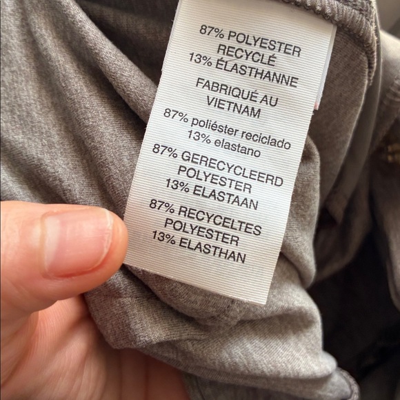 Vuori Pants size S Womens Elevation Trouser Heather Gray Relaxed Fit - Picture 12 of 13